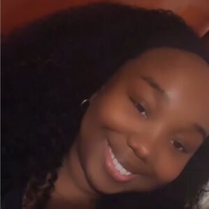 Meet your Posher, Katelyn